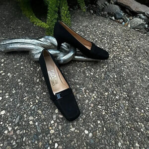 Salvatore Ferragamo Women's Buckle Square Toe Low Heels Narrow
